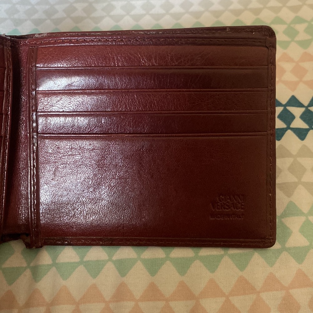 Versace wallet - Picture 3 of 9